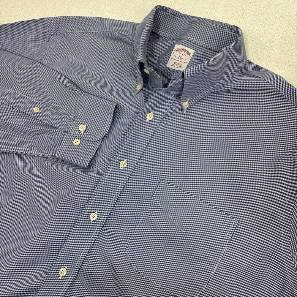Brooks Brothers 346 Blue Micro Houndstooth Size 17-6/7 Button Up Shirt‎ EUC